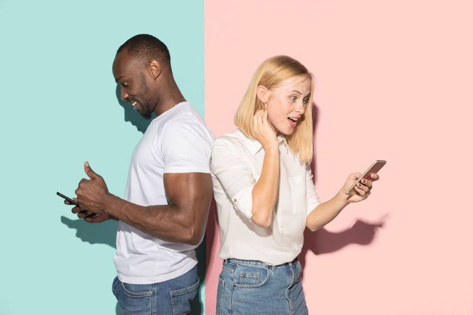 10 Ways To Build Attraction Over Text With Your Crush